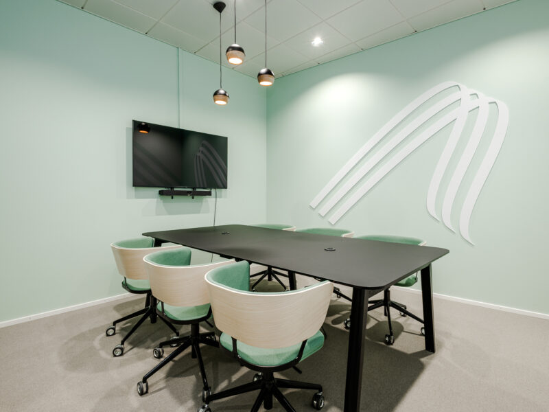 Derby_business_park_toto-2
